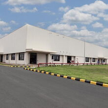 Firmengebäude XYZ Alt